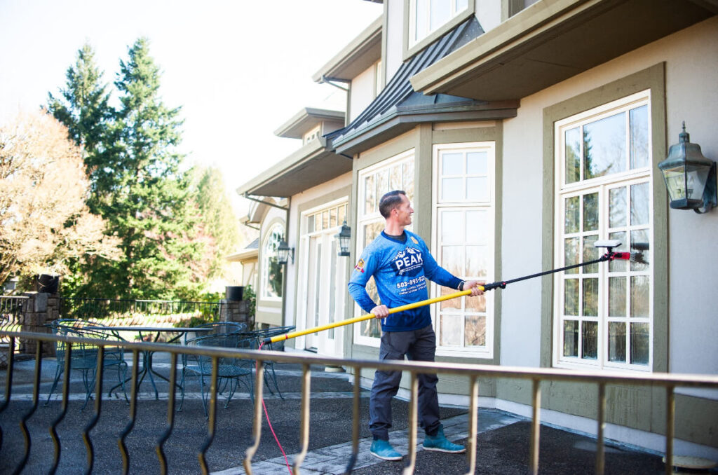 Window cleaning in Oregon