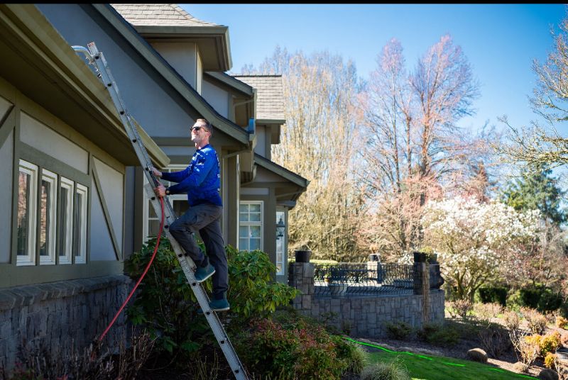 Why Hotels and Hospitality Businesses Can't Afford a Dirty Exterior