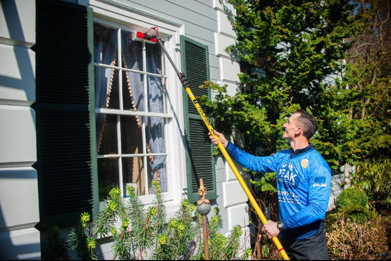 How Professional Crews Protect Windows, Outlets, and Fixtures During Cleaning